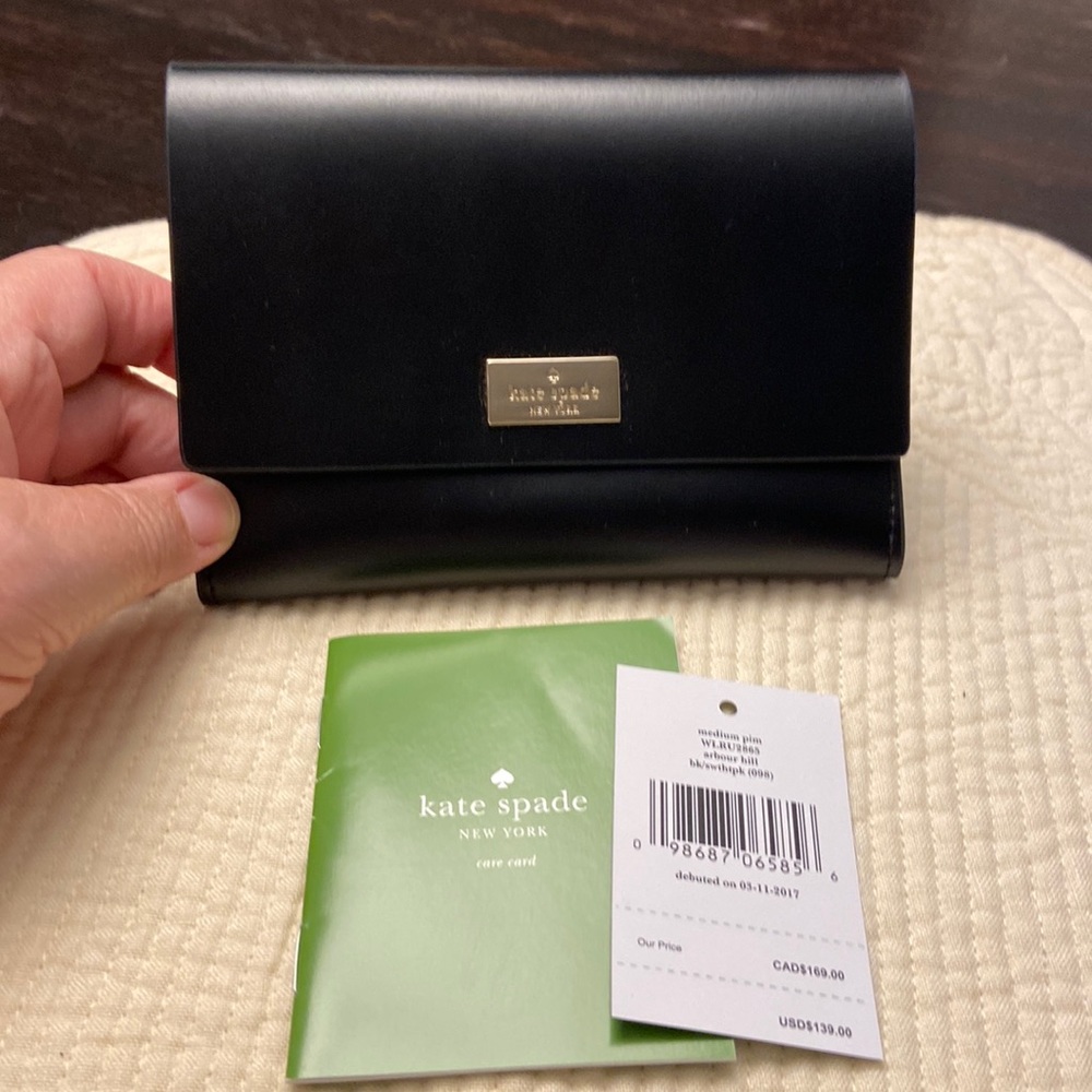 Authentic Kate Spade Slim Wallet